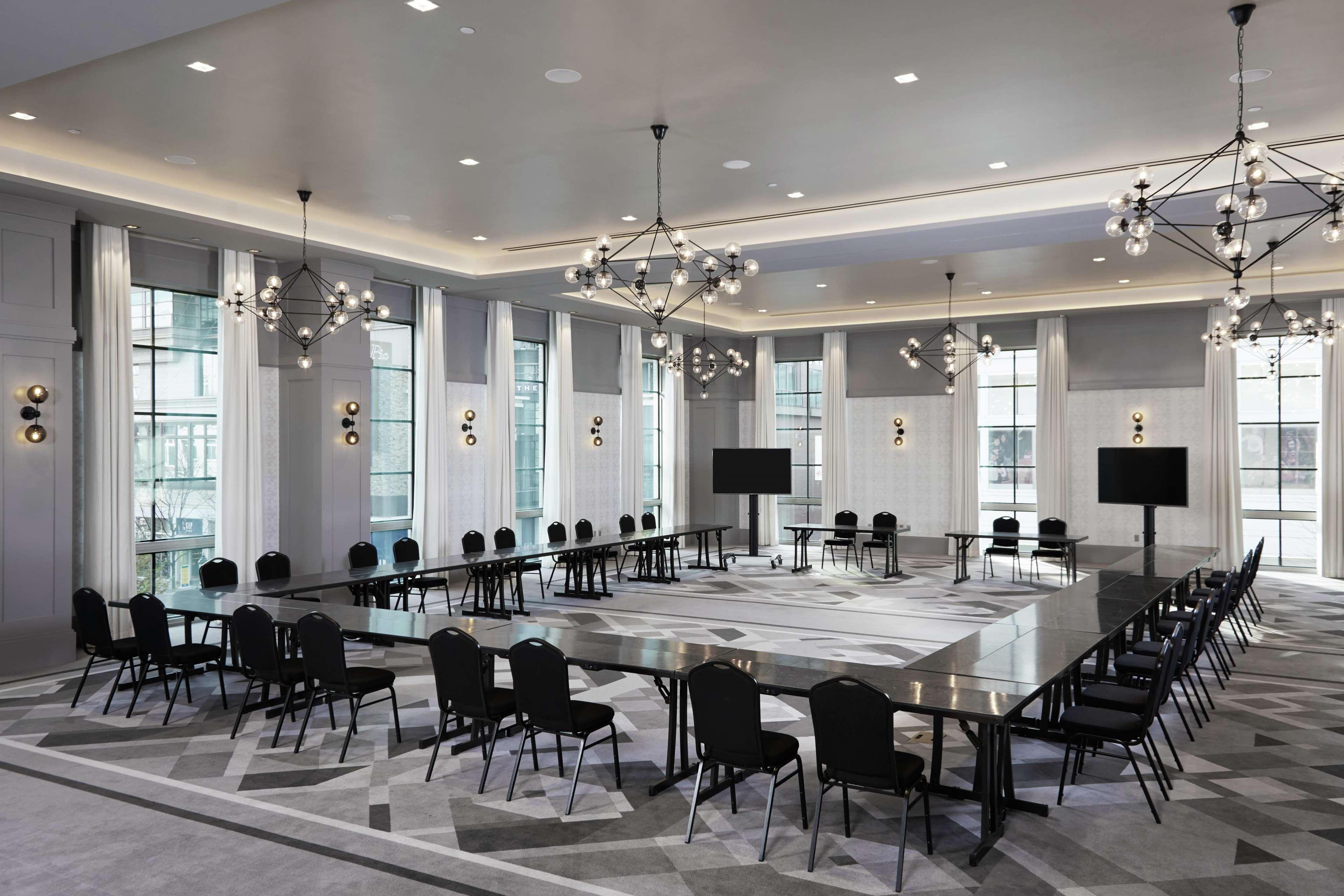 Hotel Canopy By Hilton Washington Dc Bethesda North 4*